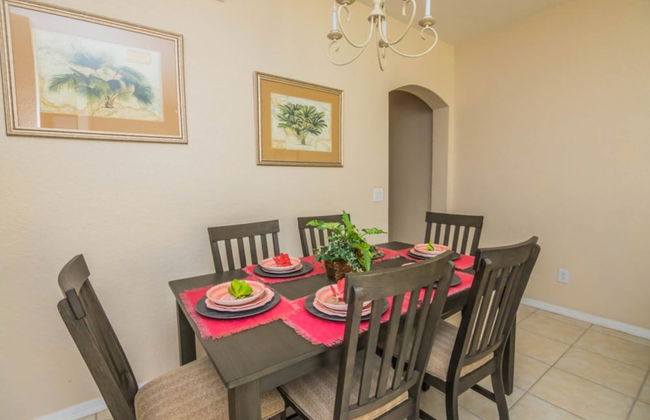 Lynval's Regal Palms Resort Townhome - Photo 19