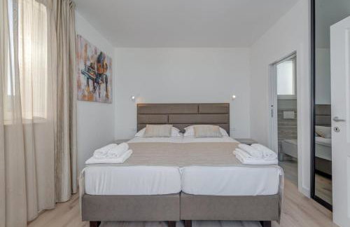 Villa Modea with Heated Pool - Foto 21