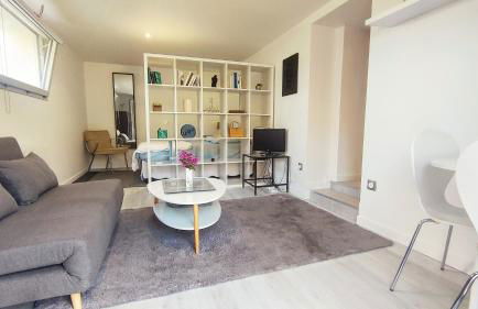 Studio calme petite vue lac - Photo 1