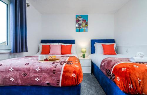 Mayflower 5-Bed Home, Contractors, Family, Harry Porter - Photo 45