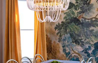 Bourbon Suites -Foodies -Bourbon -2 Living Rooms - Foto 28