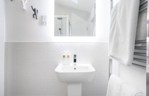 Contemporary Home by LetMeStay - Foto 19