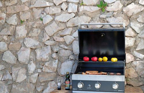 La Escala - 6 bedroom villa with pool - Photo 16