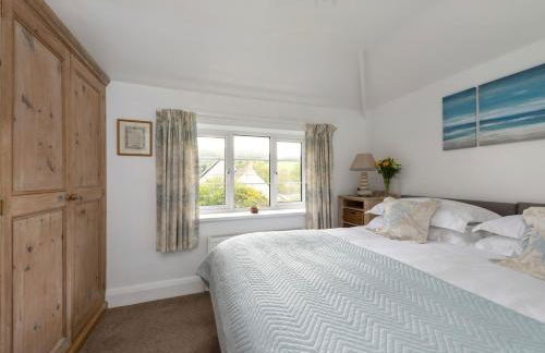 Apple Blossom - Photo 16