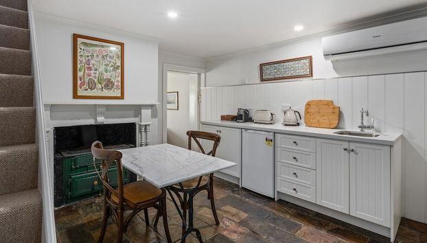 Restauration dans la chambre