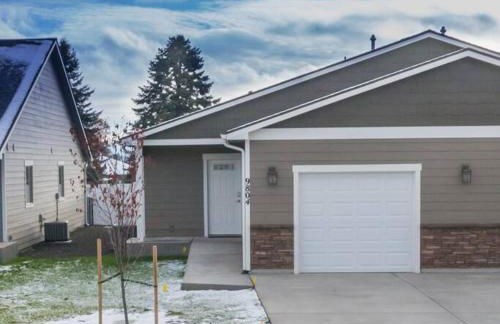 Modern Decor & Style KING bed Wifi with Garage - Foto 32