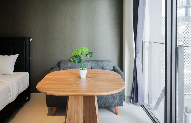 Studio Apartment With Sofa At Carstensz Residence - Foto 16