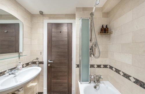 DELUXE Apartment With Terrace over HARRODS - Foto 43