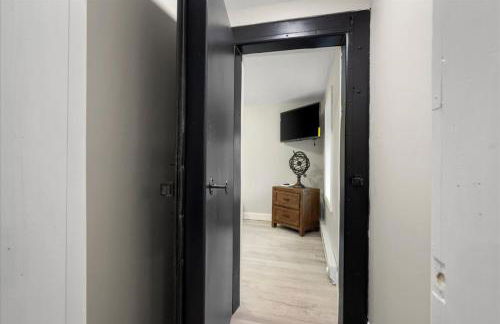 Whitewaters-Main plus Genoa on Oneida Lake - Sleeps 19 - Photo 55