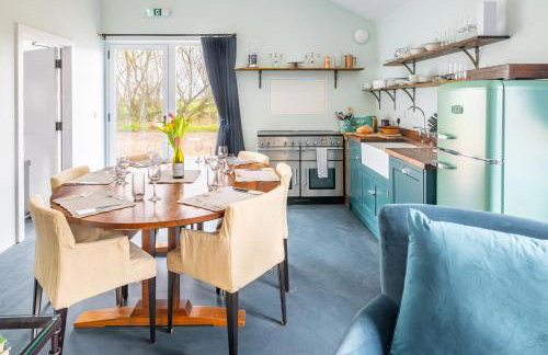 Otto- Private Norfolk Retreat dog friendly - Photo 23