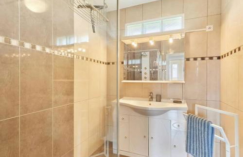 Maison de Campagne Familiale à Portbail - 6 personnes - Foto 16