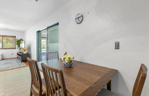 Relaxing Coastal Comfort - Heated Pool - Photo 26