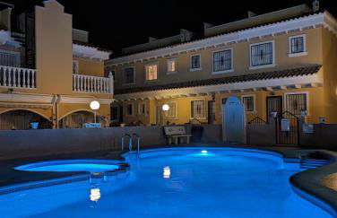 2 Bedroom Algorfa Townhouse with Pool - Foto 49
