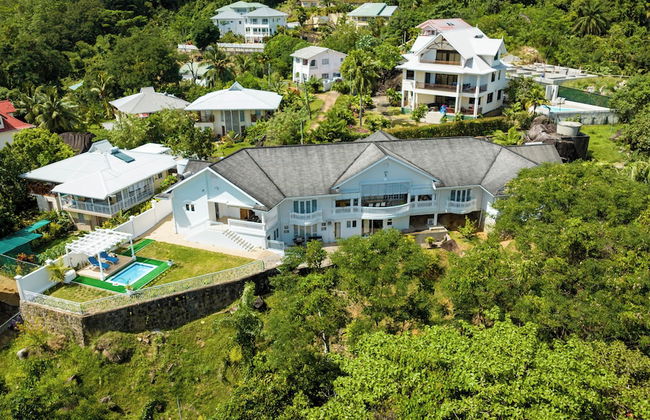 Luxurious 2-bed Villa in Bel Ombre Mahe Seychelles - Foto 16