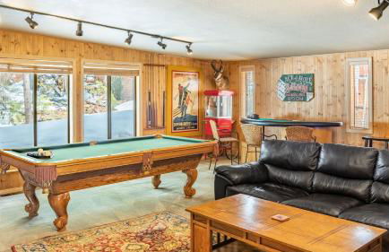 Luxury Incline Village Cabin w Lake Views Game Room Firepit Beach Access - Foto 4