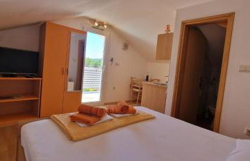 Apartmani Dutković - Foto 69