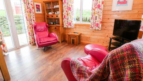 Borah Lodge - Photo 3