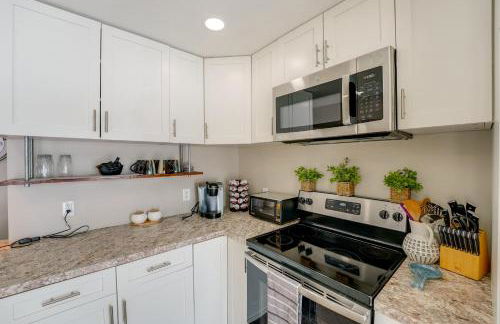 Hike, Fish and Golf Waterfront Gem on Camp Lake! - Foto 12