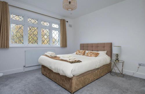 A wonderful and spacious house in a charming road - Photo 15