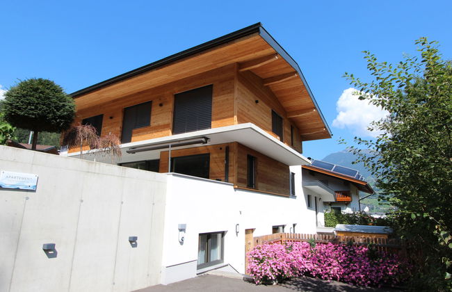 Bernadette - Foto 26