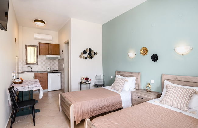 Ipsos Pool Apartments, Elena & Maria by Konnect - Foto 38