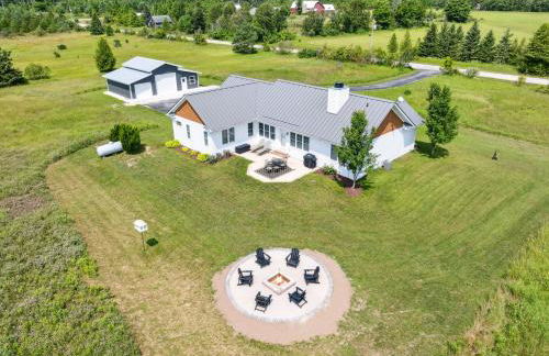 Grove Road Home - Private 5 Acres, Fire Pit, Spacious Retreat, Dog-F - Foto 73