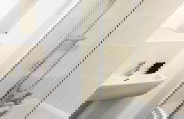 1 Bedroom Apt Leamington Spa Peregrine - Foto 8