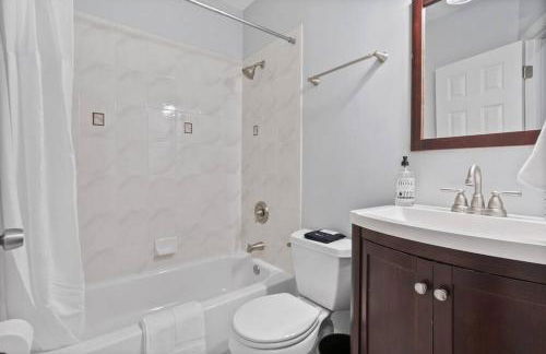 Capitol Hill Stay Like No Other - Photo 54