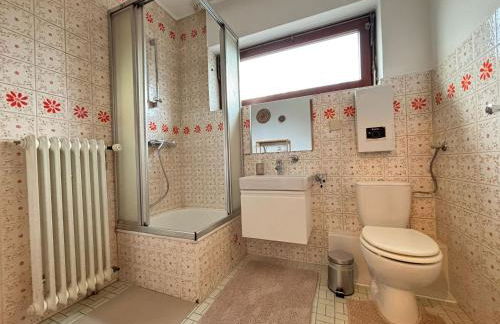 150qm-6 Rooms-Free Privat Parking-2 Bathrooms-Wifi-Yihapartment - Photo 20