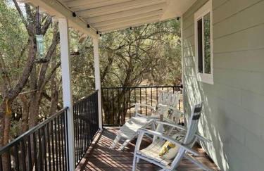 Trees of Heaven - Olive House - Foto 1