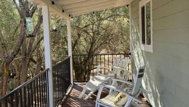 Trees of Heaven - Olive House - Foto 1