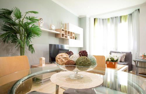 Apartamentos Adelfas - Photo 4