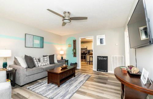 Lakeside Serenity Your Perfect Getaway Gallatin - Photo 42