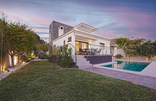 Modern Villa Near Costabella Beach - Foto 1