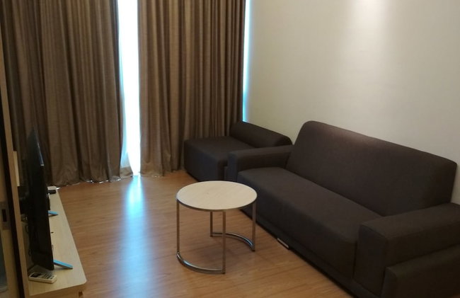 Queens Service Suite at Swiss Garden Residences - Photo 20