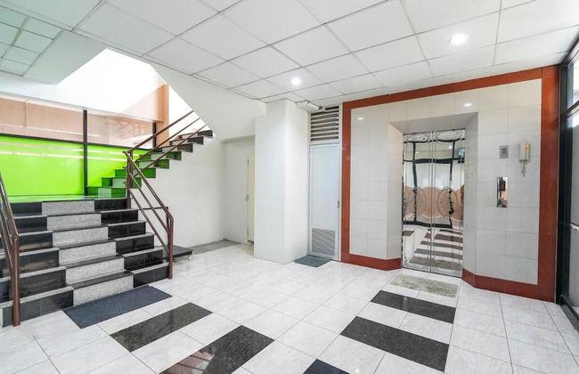 RoomQuest SPS Hotel and Residence - Photo 19