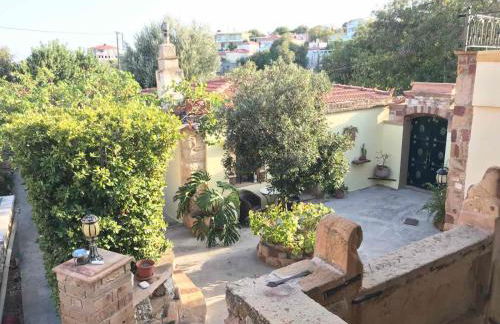 Πέτρινο Αρχοντικό, Χίος - Foto 36