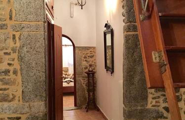 Medieval Double Storey Stone House in Pyrgi Chios - Foto 6