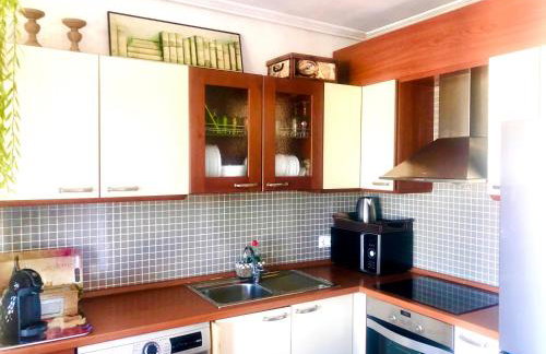 ÁTICO DELUXE entre CENTRO y PLAYA Salinas con TERRAZA, WIFI, PISCINA climatizada, GYM, SAUNA y GARAJE -Smart TV - Foto 8