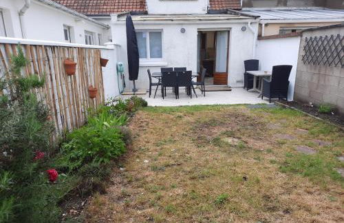 Maison Chez Lili à 200 m de la plage ,jardin privé et clos - Foto 5