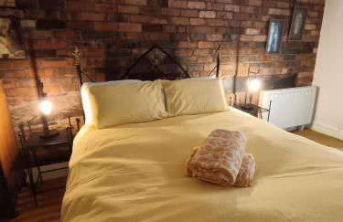 Chandeliers 6 - Photo 6