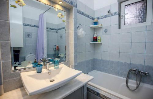 Iris-Gogo House - Foto 24