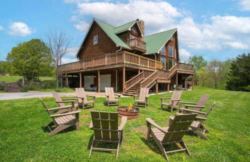 Secluded 18-Acres with Pool Hot Tub Pool Table - Foto 7