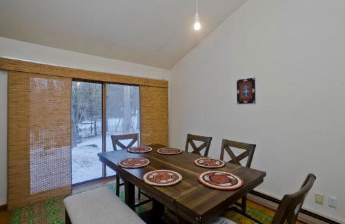 Amherst Woodland Escape - Foto 4