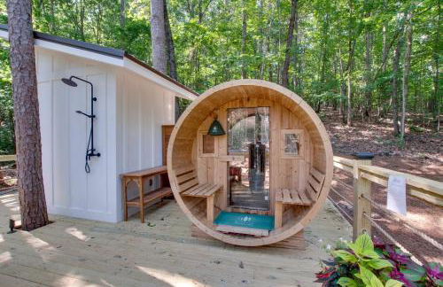 Off-grid Tree House Suitable for Four in Alabama - Foto 11
