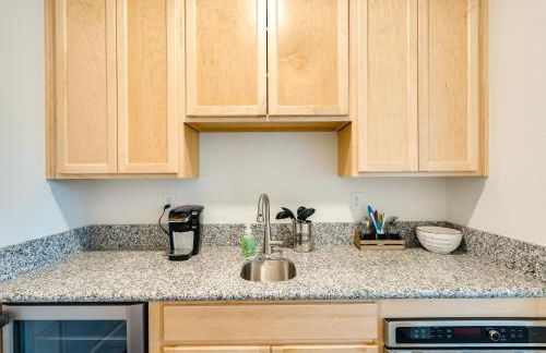 3 Mi to Golf and Shopping Cozy Roseville Studio - Foto 12