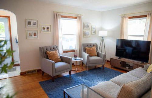 Sunny Side on Storm 3BR 3BA Retreat - Foto 10