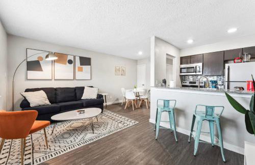 Economy King Bed Suites w Pool, Next to Downtown - Foto 3