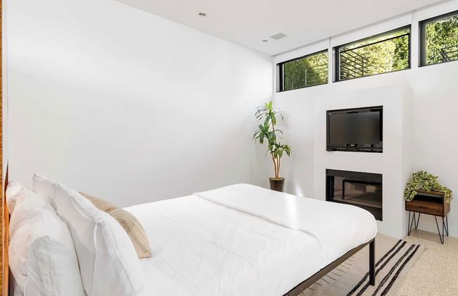 Kings Road West Hollywood Luxury Pool, Views, Firepit, Modern Design - Foto 23