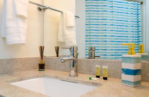 Spacious 3bed Apt with pool close to SDCC - Foto 33